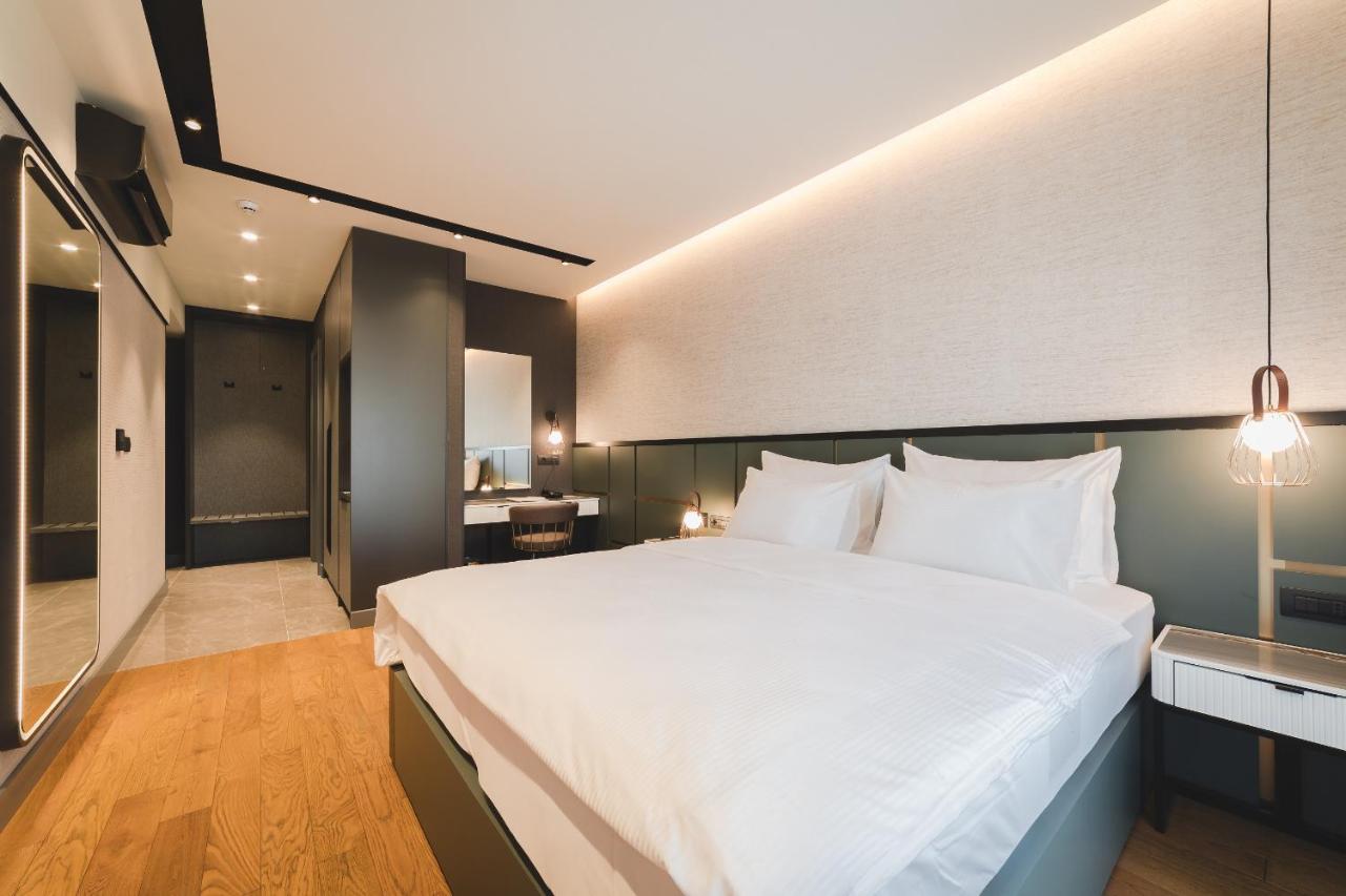 Signum Hotel 포드고리차 외부 사진